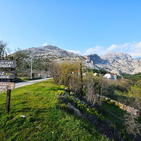 Apartments Paklenica Starigrad Paklenica Ngoại thất bức ảnh