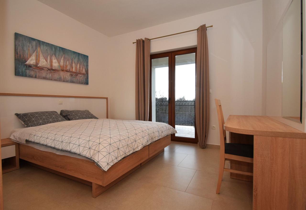 Apartments Paklenica Starigrad Paklenica Ngoại thất bức ảnh
