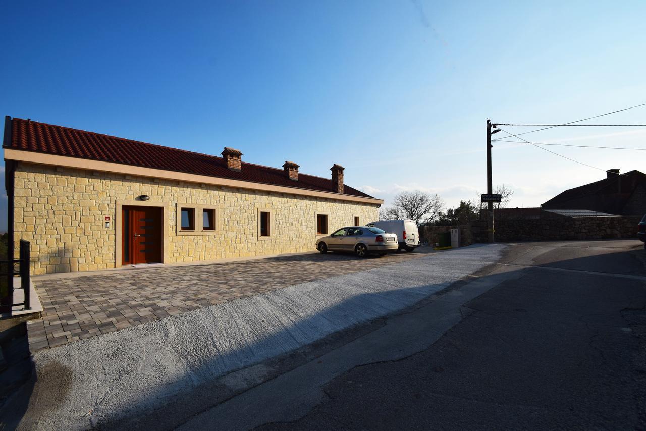 Apartments Paklenica Starigrad Paklenica Ngoại thất bức ảnh