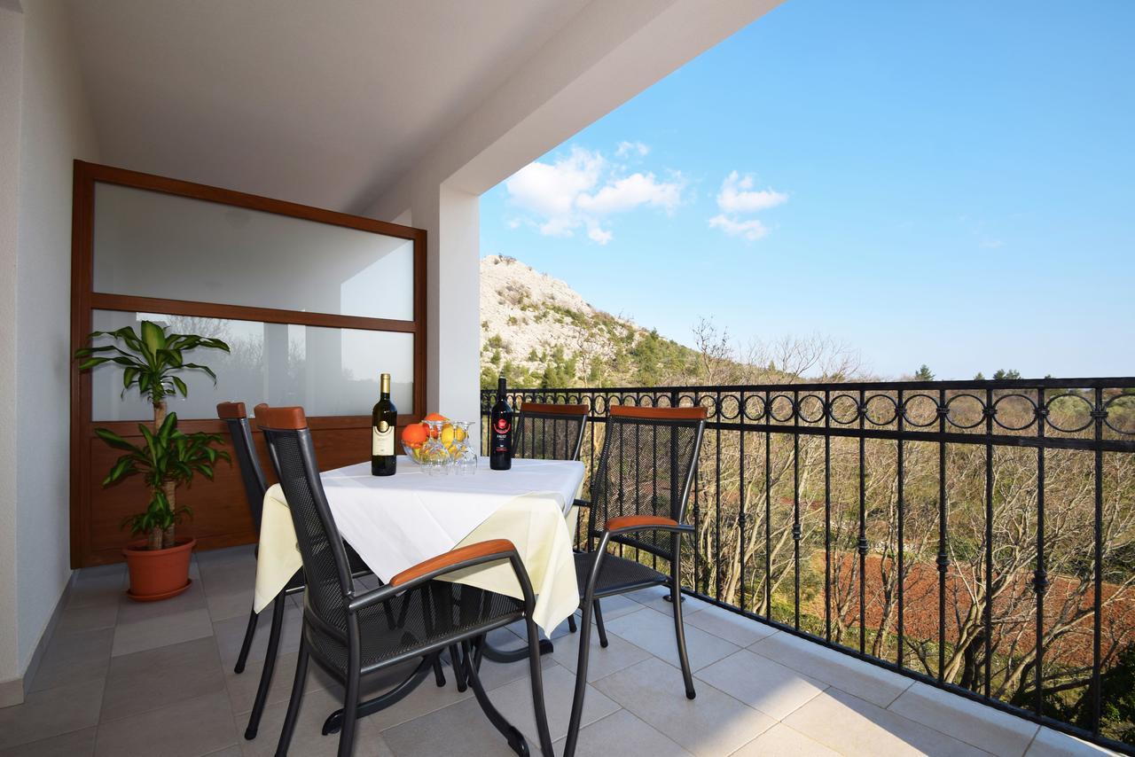 Apartments Paklenica Starigrad Paklenica Ngoại thất bức ảnh