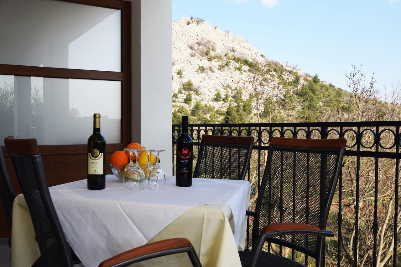 Apartments Paklenica Starigrad Paklenica Ngoại thất bức ảnh