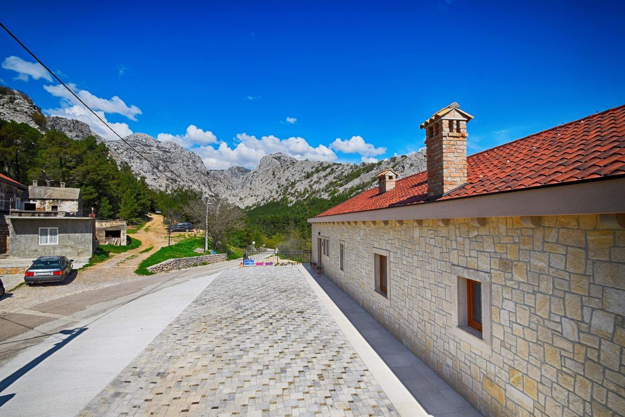 Apartments Paklenica Starigrad Paklenica Ngoại thất bức ảnh